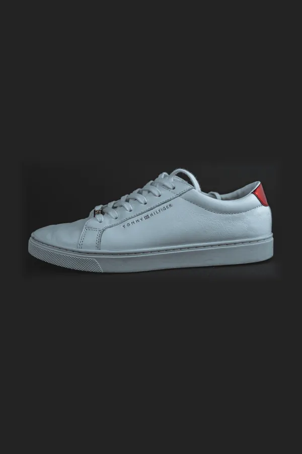 Beyaz Deri Sneaker